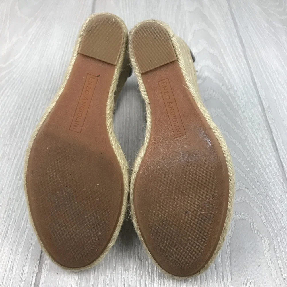 Enzo Angiolini silver and gold espadrilles shoes - Picture 8 of 8